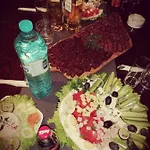 Discret & Restaurant Vladaya