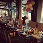 Discret & Restaurant ホテル