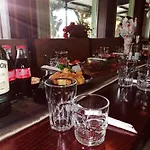 Discret & Restaurant ホテル