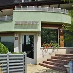 Discret & Restaurant