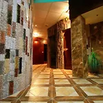 ホテル Discret & Restaurant 2*
