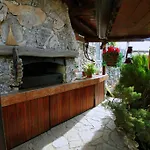 ホテル Discret & Restaurant 2*