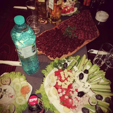 Discret & Restaurant Vladaya