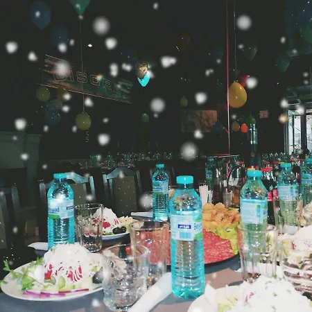 Discret & Restaurant Hotel