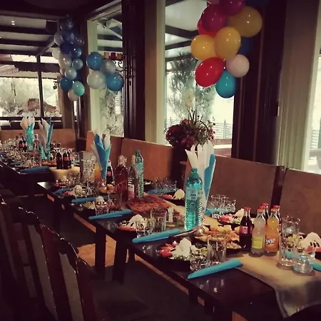 Discret & Restaurant Hotel