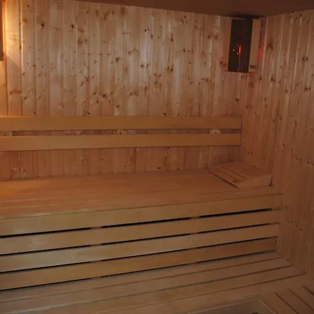 Discret & Restaurant 호텔