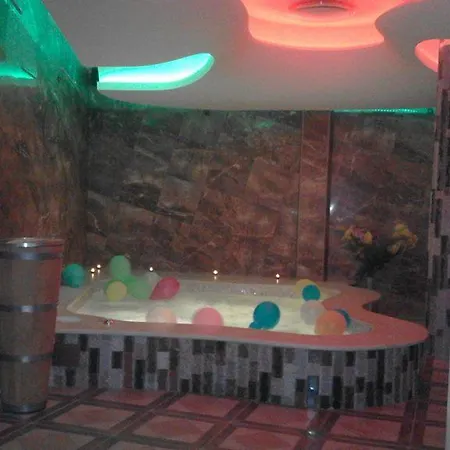 Hotel Discret & Restaurant 2*