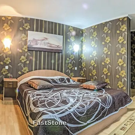 Hotel Discret & Restaurant