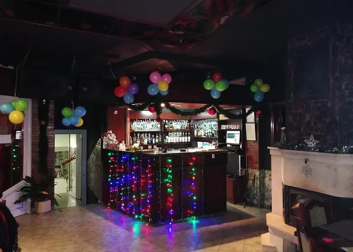 Discret & Restaurant Hotel Vladaya