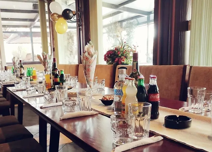 Discret & Restaurant 2* Vladaya