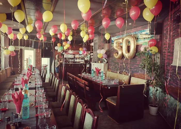 Hotel Discret & Restaurant Vladaya