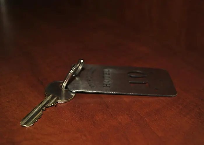 Hotel Discret & Restaurant 2*