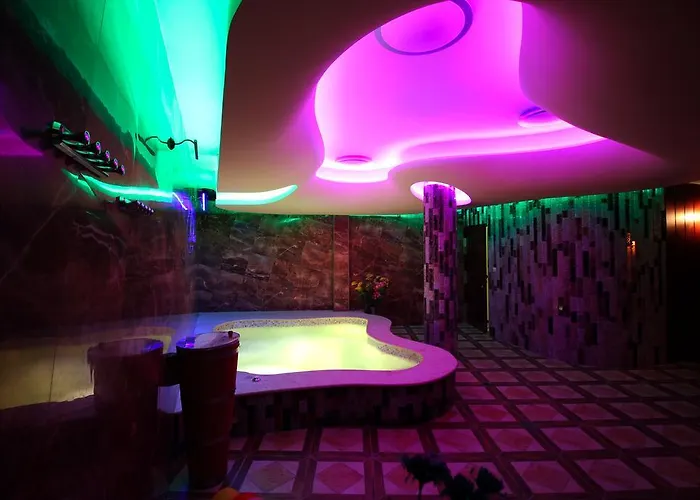 Discret & Restaurant Vladaya