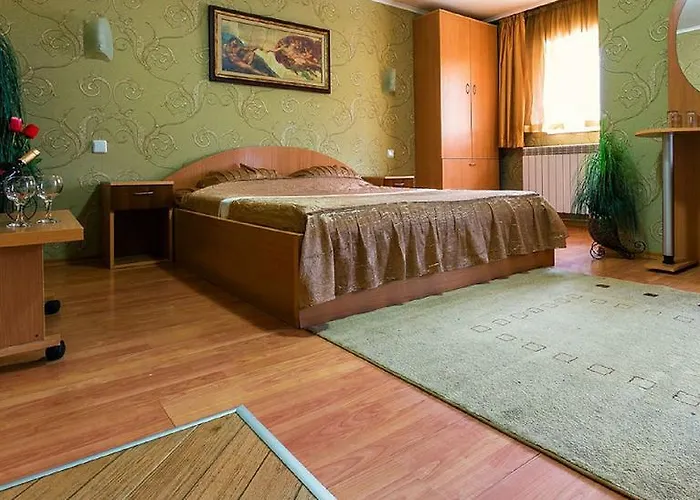 Discret & Restaurant Vladaya