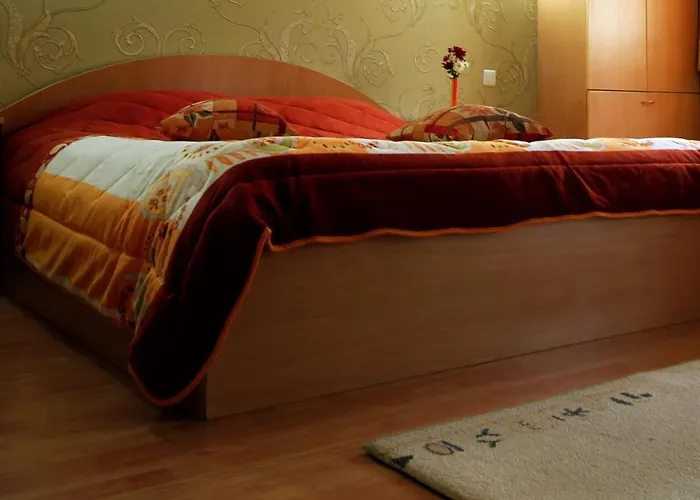 Discret & Restaurant 2*